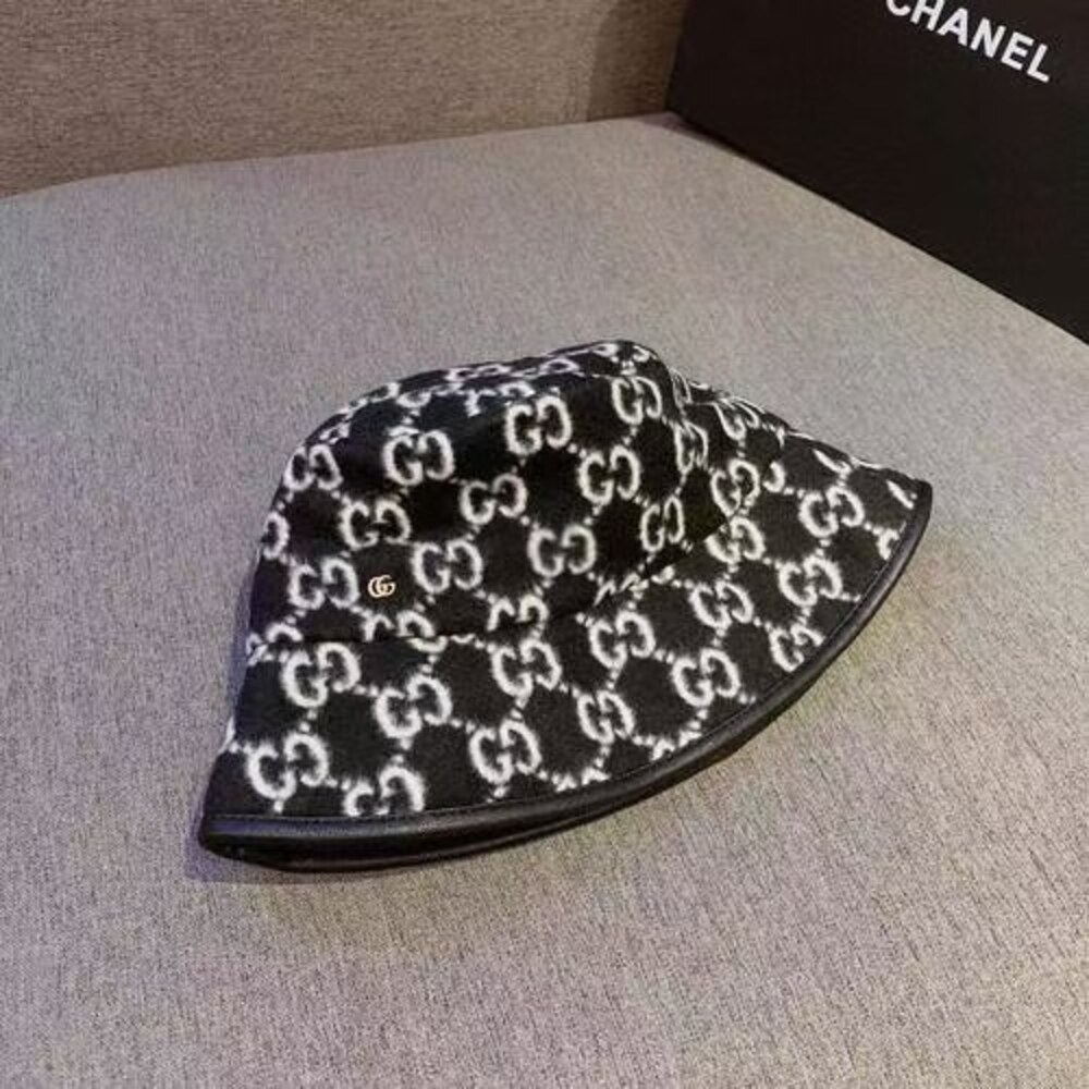 Gucci GG Pattern Wool Bucket Hat